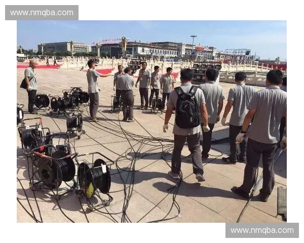 探讨足球比赛对团队精神与社会文化影响的深层意义解析全景呈现论